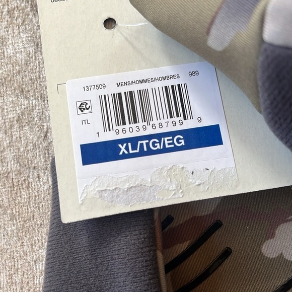 Brand New Under Armour Men’s Early Season Liner Camo Hunting Touchscreen Gloves - Picture 8 of 15